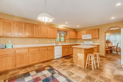 23136 Amazon St NE, Stacy, MN 55079 photo 4