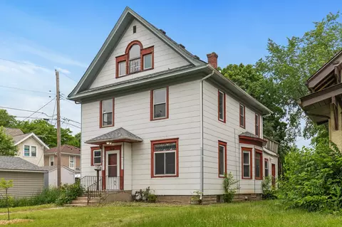 1414 17th Ave N, Minneapolis, MN 55411