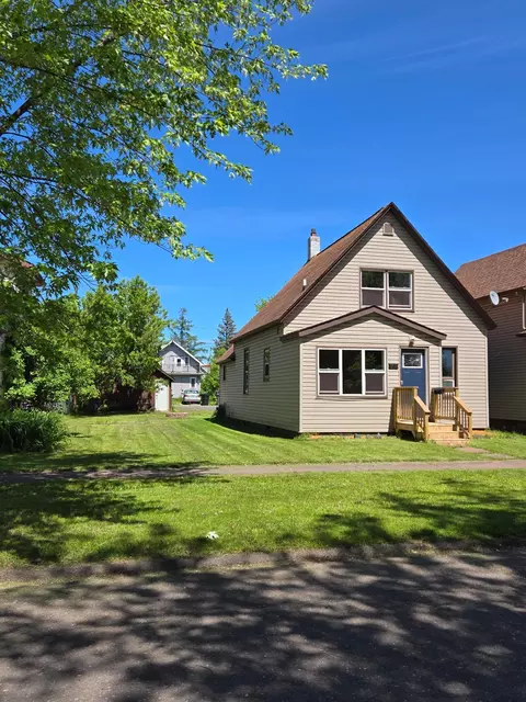 3719 E 3rd St, Superior, WI 54880 photo 22