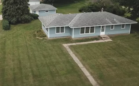 10601 Quebec Ave N, Brooklyn Park, MN 55445