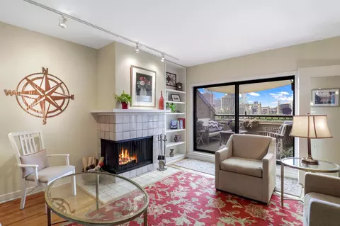 110 1st Ave NE #F409, Minneapolis, MN 55413