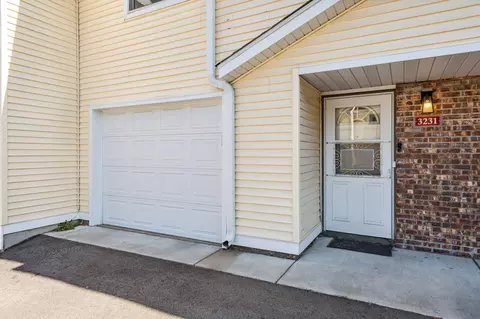 3231 Hill Ridge Dr #97, Eagan, MN 55121 photo 21