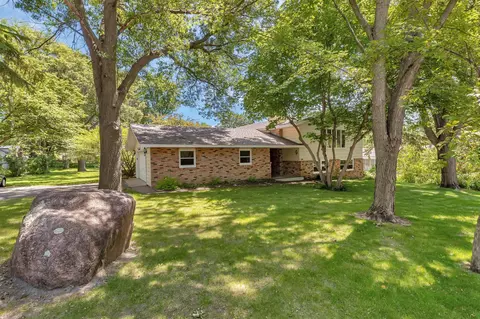 94 4th Ave N, Sartell, MN 56377