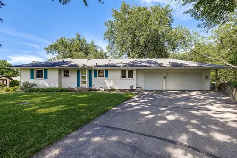 3000 Forest Crest Dr, Bloomington, MN 55431
