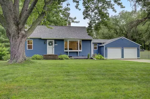 10228 Ibis St NW, Coon Rapids, MN 55433