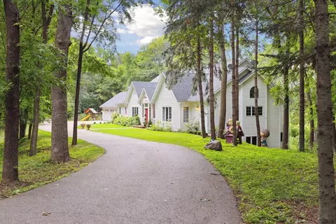 2195 French Lake Rd, Wayzata, MN 55391
