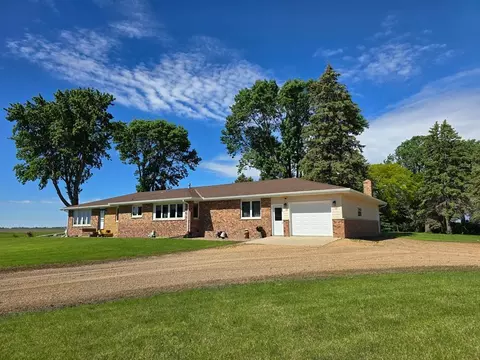 35996 391st Ave, Le Sueur, MN 56058
