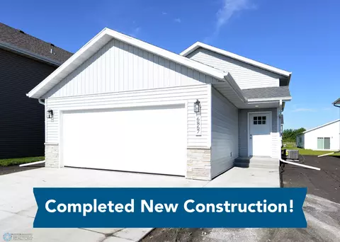 6867 Thomas St, Horace, ND 58047