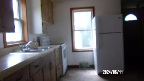 409 4th St S, Hoffman, MN 56339 photo 3
