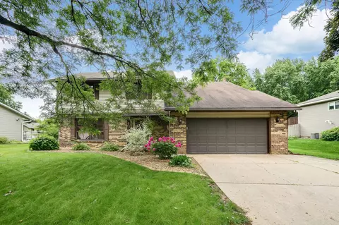 8495 77th St S, Cottage Grove, MN 55016