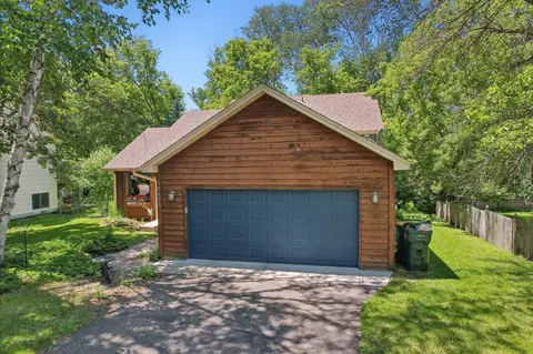 10490 Eagle St NW, Coon Rapids, MN 55433 photo 4
