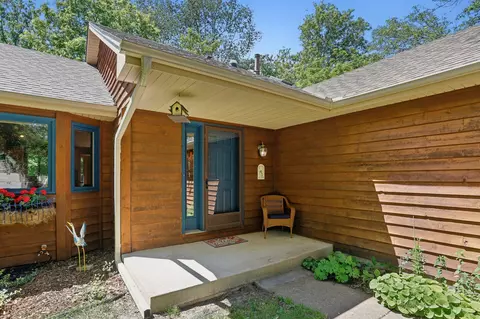 10490 Eagle St NW, Coon Rapids, MN 55433 photo 3