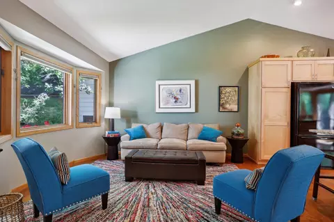 10490 Eagle St NW, Coon Rapids, MN 55433 photo 6