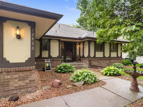12420 52nd Ave N, Plymouth, MN 55442