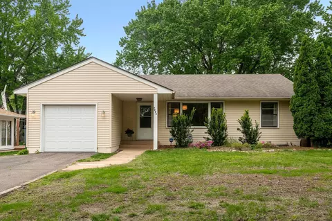 7005 W 23rd St, Saint Louis Park, MN 55426