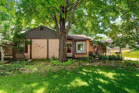 107 Gwyn Ave, Mankato, MN 56001