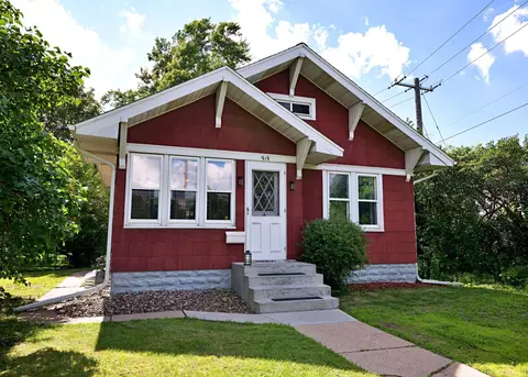 919 Charlotte St, Saint Paul, MN 55104