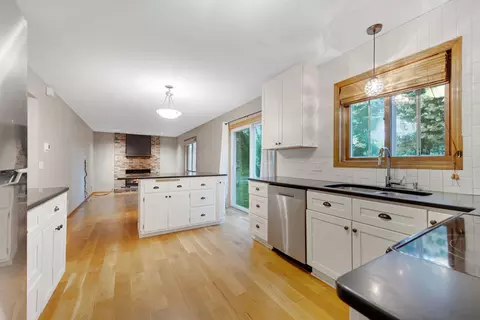7910 110th Pl N, Champlin, MN 55316 photo 8