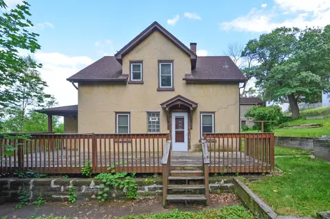 633 Concord St N, South Saint Paul, MN 55075