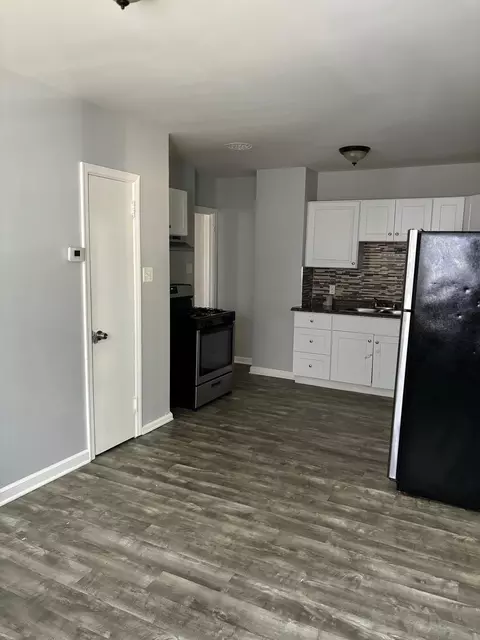 1811-1813 Oliver Ave N, Minneapolis, MN 55411