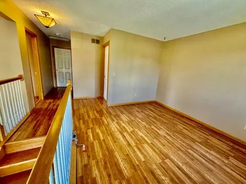 2085 Willow Cir, Centerville, MN 55038 photo 27