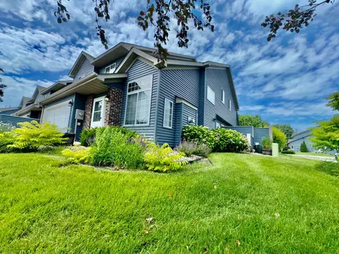 2085 Willow Cir, Centerville, MN 55038 photo 2