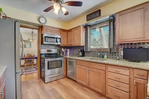 3192 Hafner Ct, Shoreview, MN 55126 photo 8