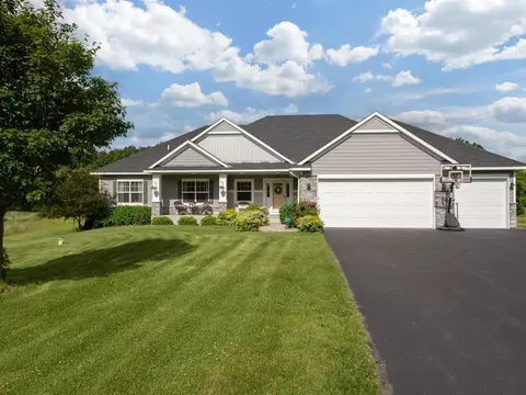 21480 Nightingale St NW, Oak Grove, MN 55011