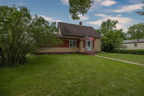 207 Birch St NE, Remer, MN 56672