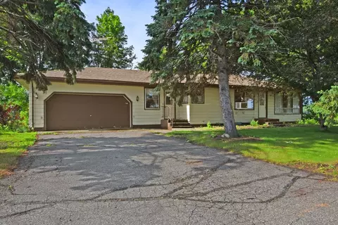 10161 345th St, Saint Joseph, MN 56374