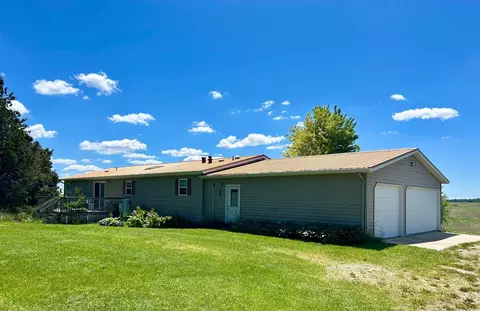 28913 Raven Rd, Spring Valley, MN 55975