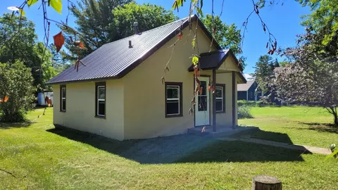 118 Windsor St, Pine River, MN 56474