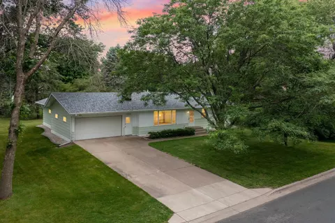 14098 Fondant Ave N, Hugo, MN 55038