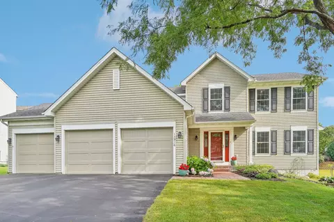 13916 Aquila Cir, Savage, MN 55378