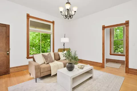 2600 E 22nd St, Minneapolis, MN 55406 photo 5