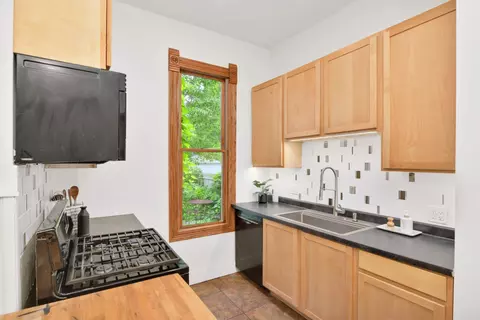 2600 E 22nd St, Minneapolis, MN 55406 photo 11