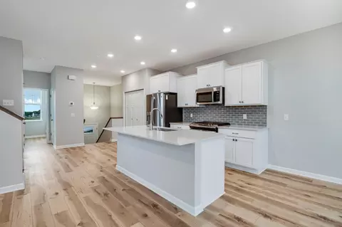 6642 Wildflower Way, Minnetrista, MN 55331