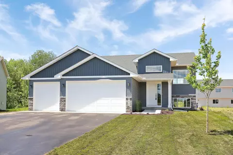 37564 Granite Ct, North Branch, MN 55056