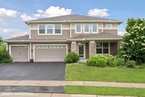5975 Upland Ln N, Plymouth, MN 55446