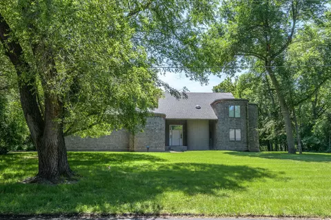 1150 Lime Tree Cir, Saint Cloud, MN 56301