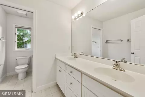 Bath - 1212 Newhall Dr, Faribault, MN 55021 photo 8 of 11