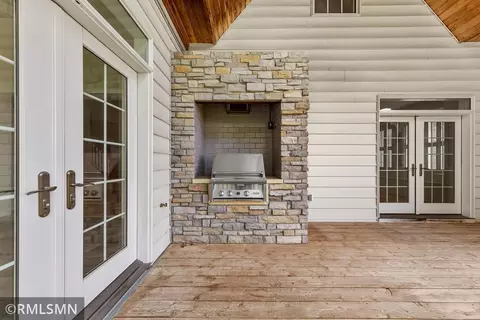 Exterior - 1212 Newhall Dr, Faribault, MN 55021 photo 11 of 21