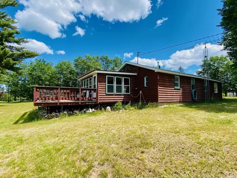 7113 E County Road T, Wascott, WI 54838