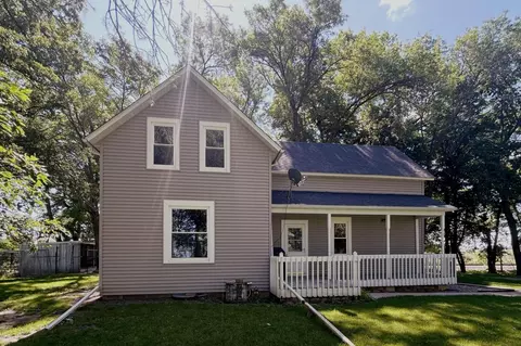 16095 5 25 Hwy, Hamburg, MN 55339