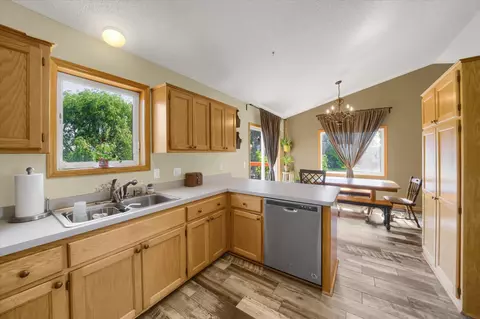 1704 Meadow Ln, Centerville, MN 55038 photo 10