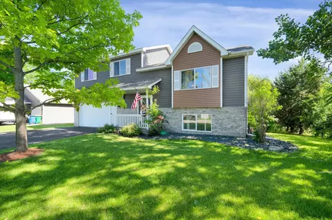 1704 Meadow Ln, Centerville, MN 55038 photo 2