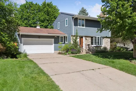 7124 Heatherton Trl, Edina, MN 55435