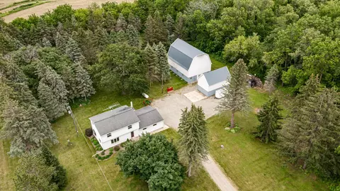 9214 69th Ave NW, Oronoco, MN 55960