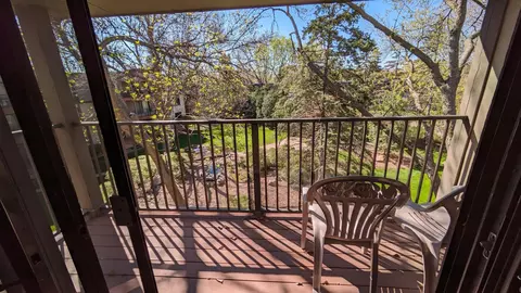 2200 Nevada Ave S #301, Saint Louis Park, MN 55426