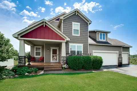 3359 James Ct SW, Prior Lake, MN 55372